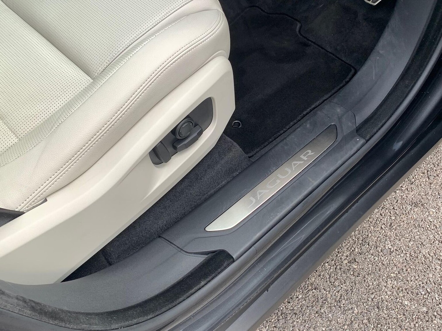 Used Jaguar F-Pace 2024 for sale - 76193199: Photo 23