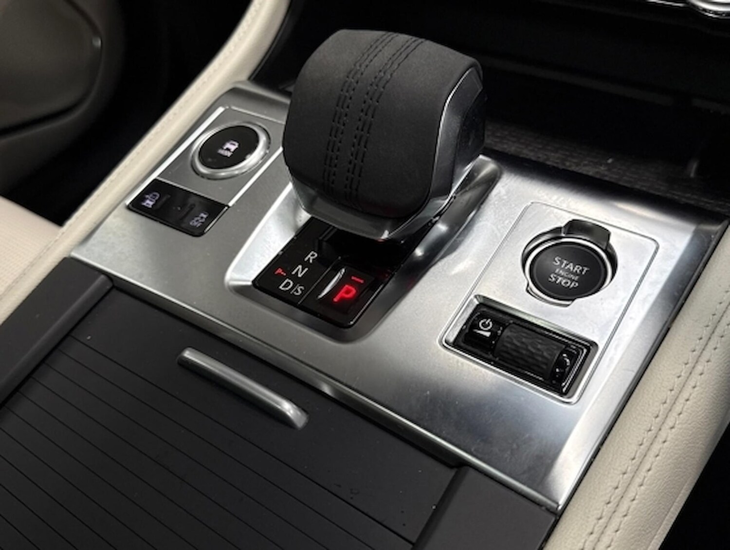 Used Jaguar F-Pace 2024 for sale - 78194063: Photo 15