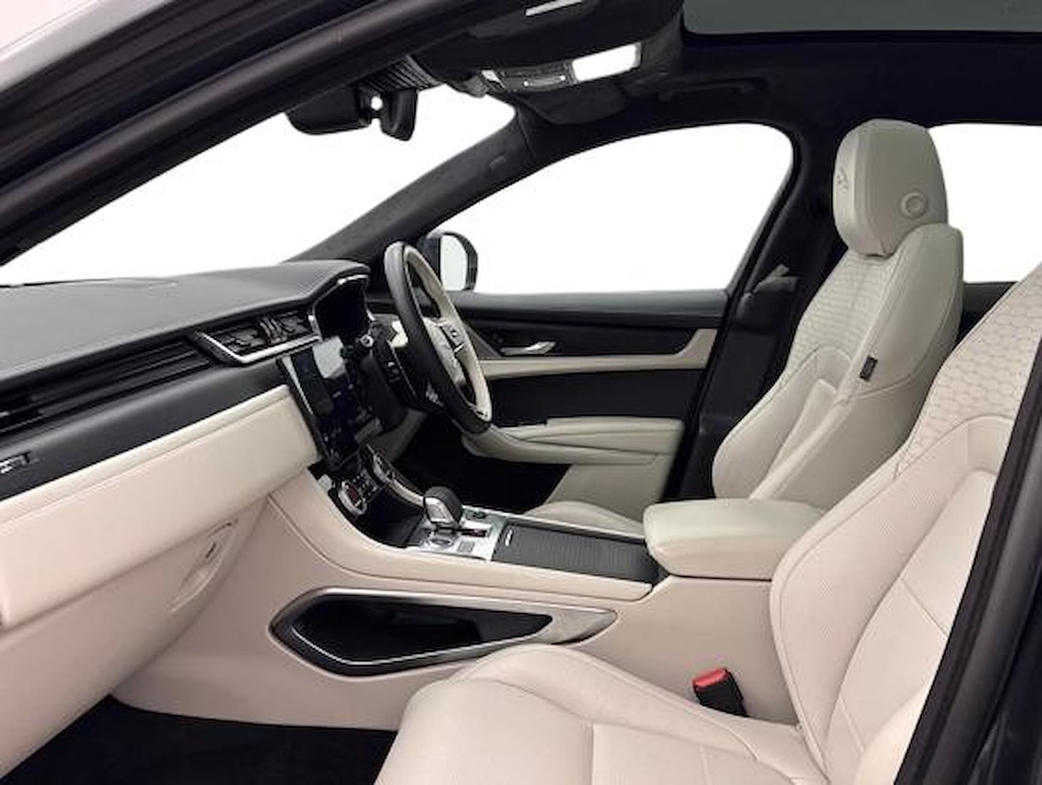 Used Jaguar F-Pace 2024 for sale - 78194063: Photo 5