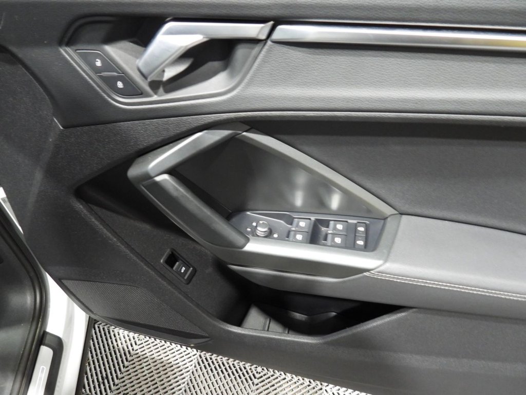 Used Audi Q3 2019 for sale - 77302106: Photo 15