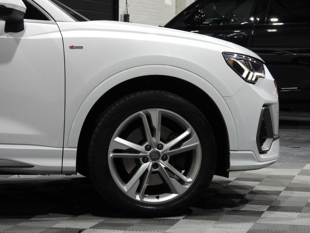 Used Audi Q3 2019 for sale - 77302106: Photo 2