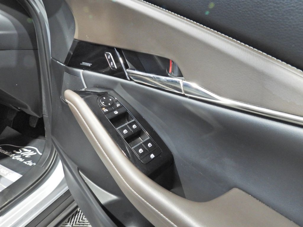 Used Mazda CX-30 2021 for sale - 77563901: Photo 28