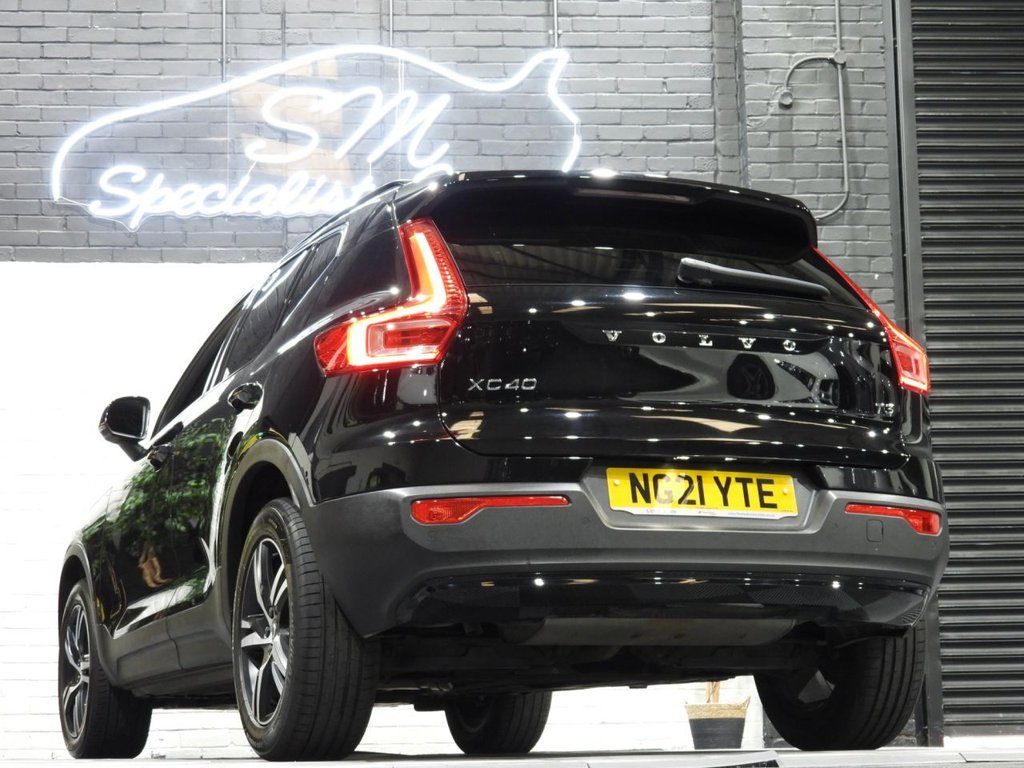 Used Volvo XC40 2021 for sale - 76105818: Photo 2