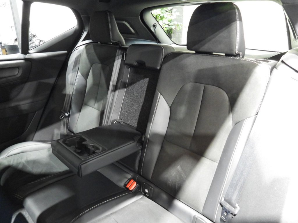 Used Volvo XC40 2021 for sale - 76105818: Photo 24