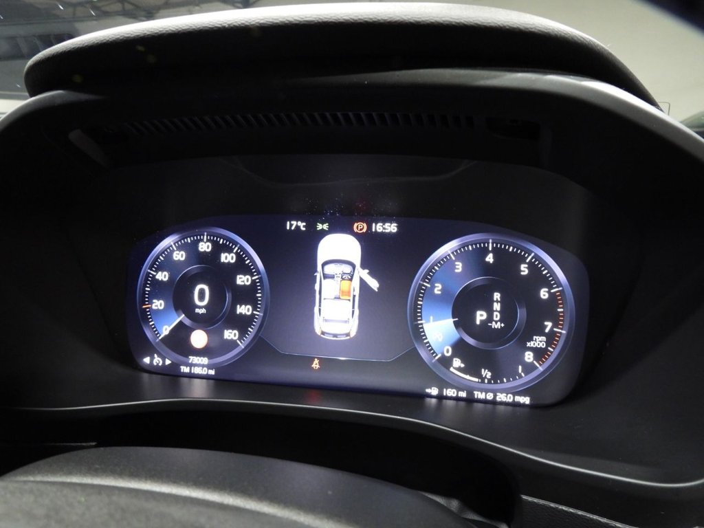 Used Volvo XC40 2021 for sale - 76105818: Photo 30