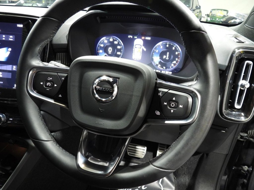 Used Volvo XC40 2021 for sale - 76105818: Photo 32