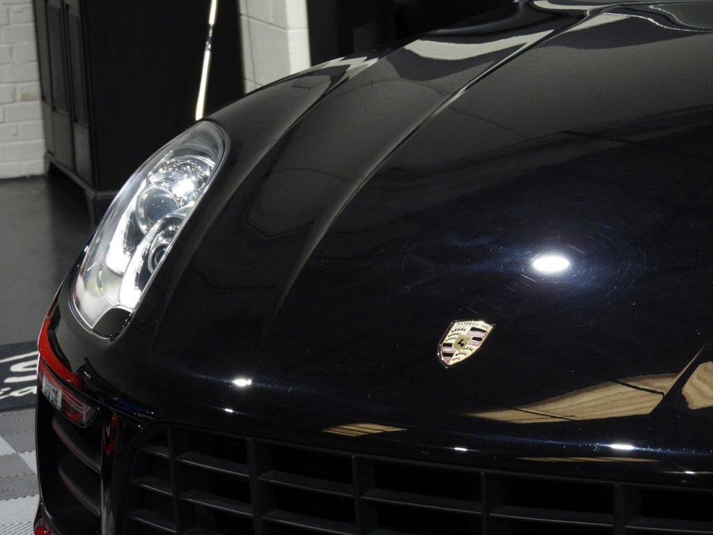 Used Porsche Macan 2017 for sale - 76610313: Photo 26