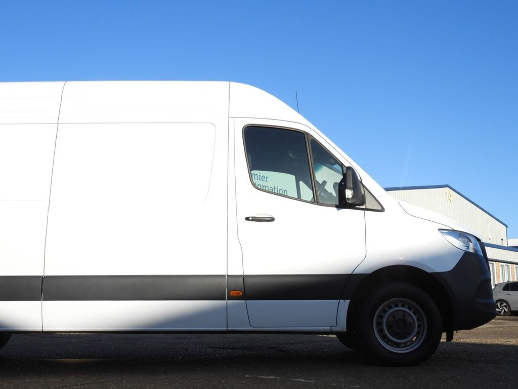 Used Mercedes-Benz Sprinter 2024 for sale - 76986159: Photo 2