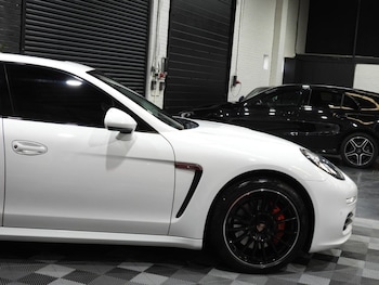 Used Porsche Panamera 2013 for sale - 76441790: Photo
