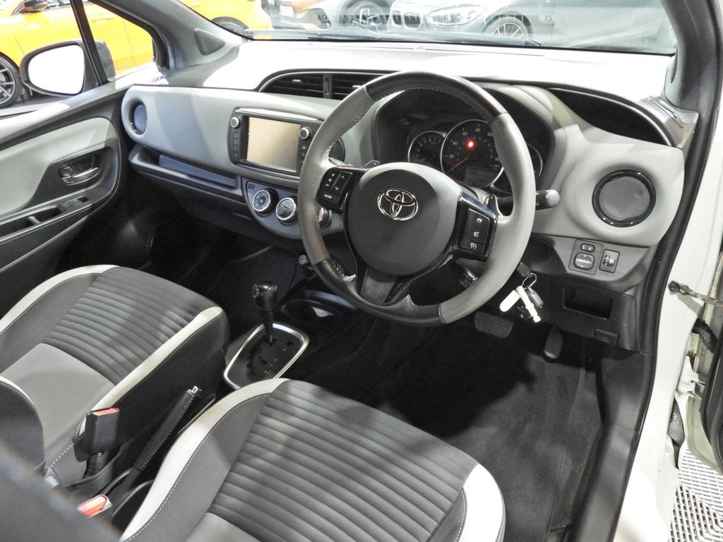 Used Toyota Yaris 2017 for sale - 78017464: Photo 18