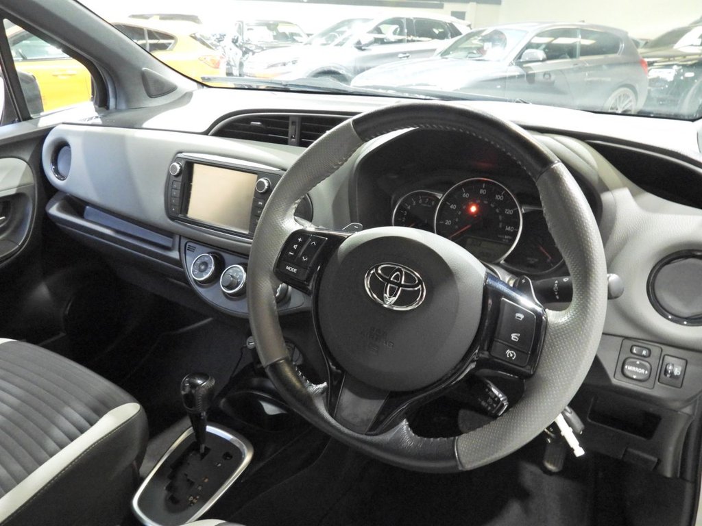 Used Toyota Yaris 2017 for sale - 78017464: Photo 19