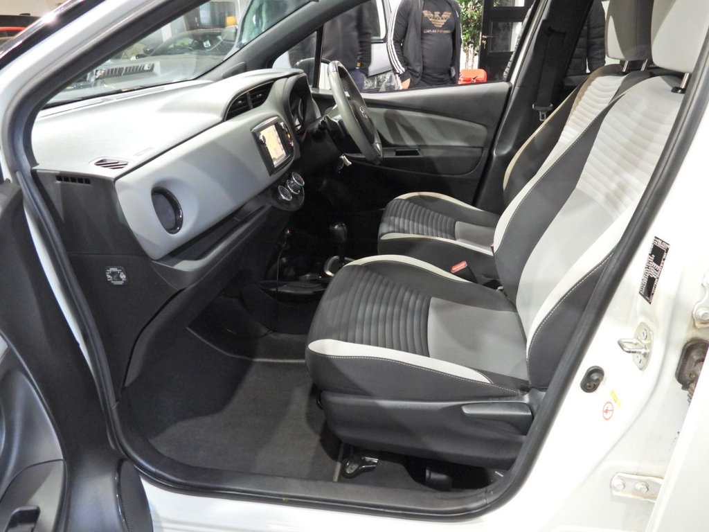 Used Toyota Yaris 2017 for sale - 78017464: Photo 29