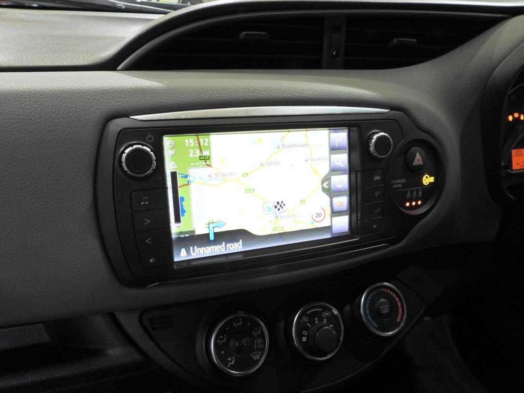 Used Toyota Yaris 2017 for sale - 78017464: Photo 32