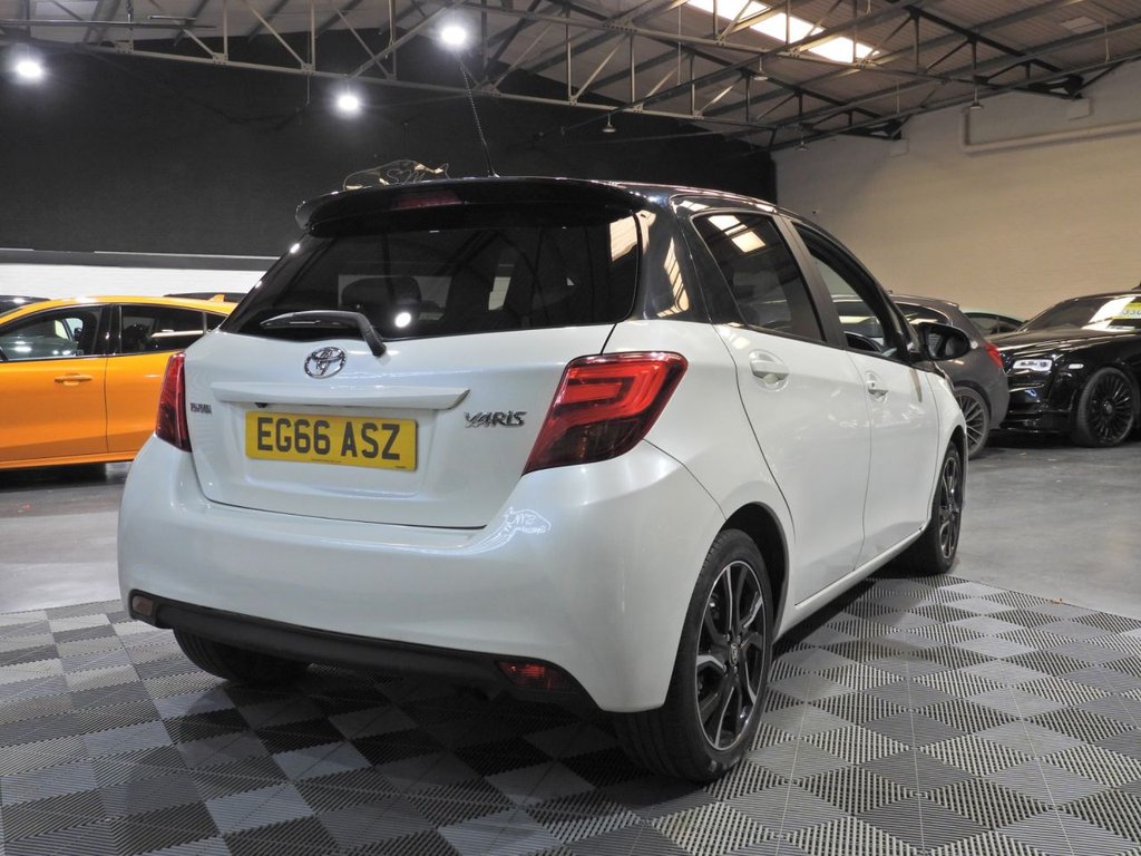 Used Toyota Yaris 2017 for sale - 78017464: Photo 37