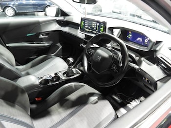 Used Peugeot 208 2020 for sale - 76510196: Photo