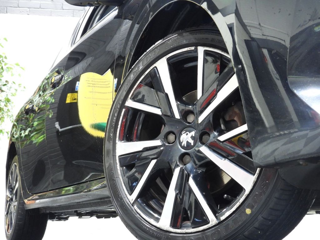 Used Peugeot 208 2020 for sale - 76510196: Photo 8