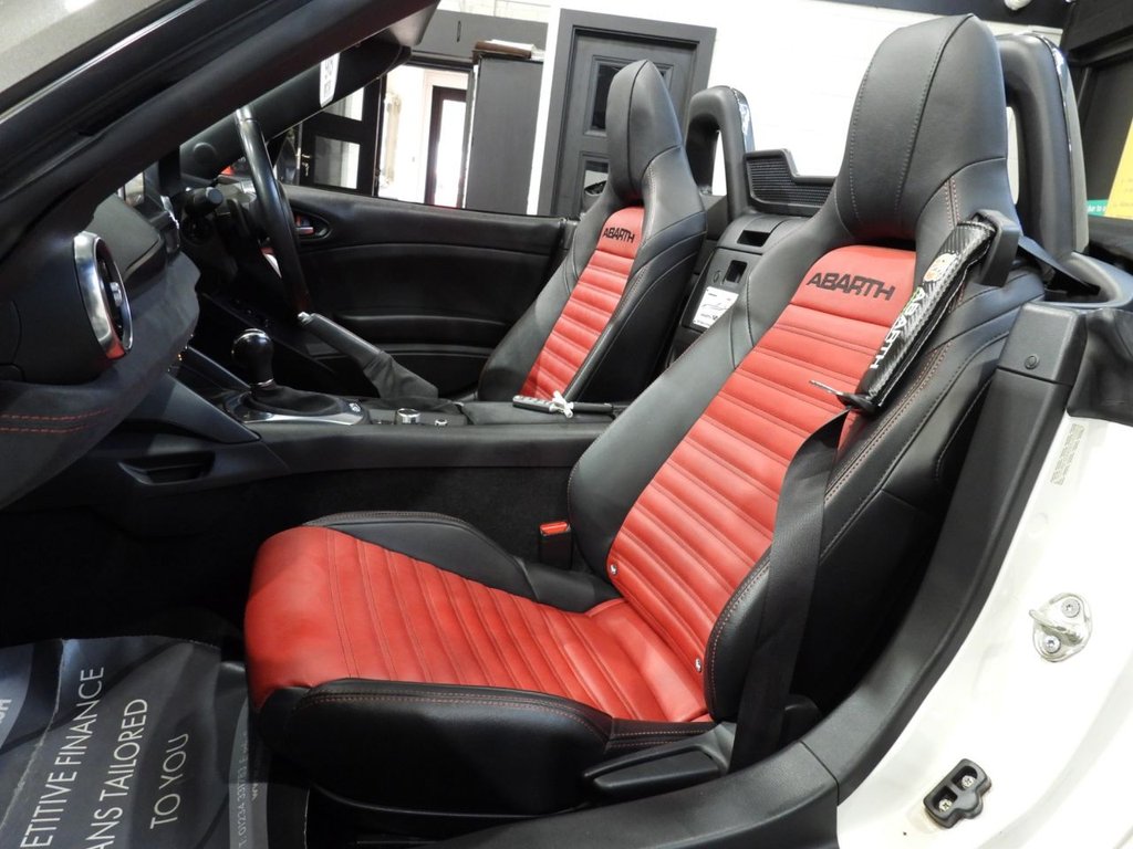 Used Abarth 124 Spider 2018 for sale - 77521571: Photo 27