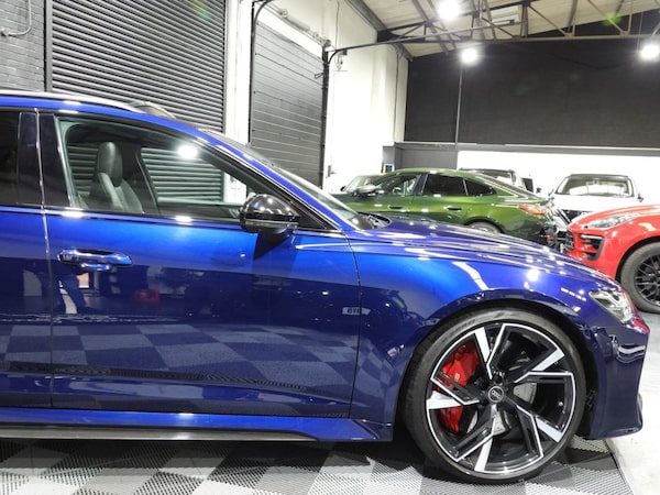 Used Audi RS6 Avant 2021 for sale - 76210683: Photo 2