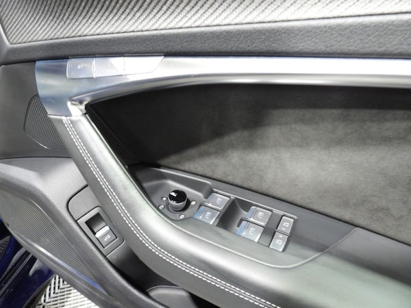 Used Audi RS6 Avant 2021 for sale - 76210683: Photo 32