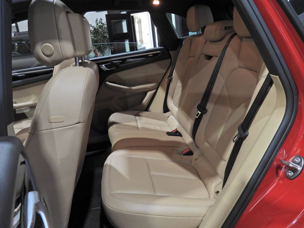 Used Porsche Macan 2019 for sale - 77703951: Photo 20