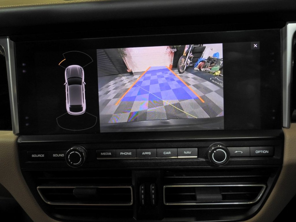 Used Porsche Macan 2019 for sale - 77703951: Photo 27