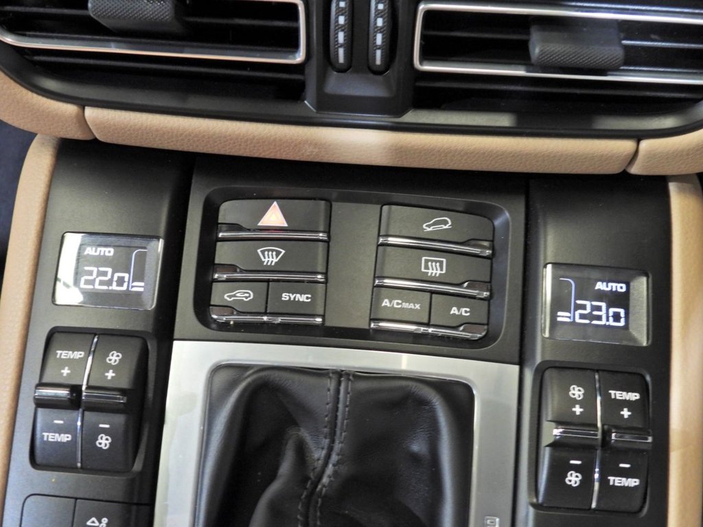 Used Porsche Macan 2019 for sale - 77703951: Photo 30