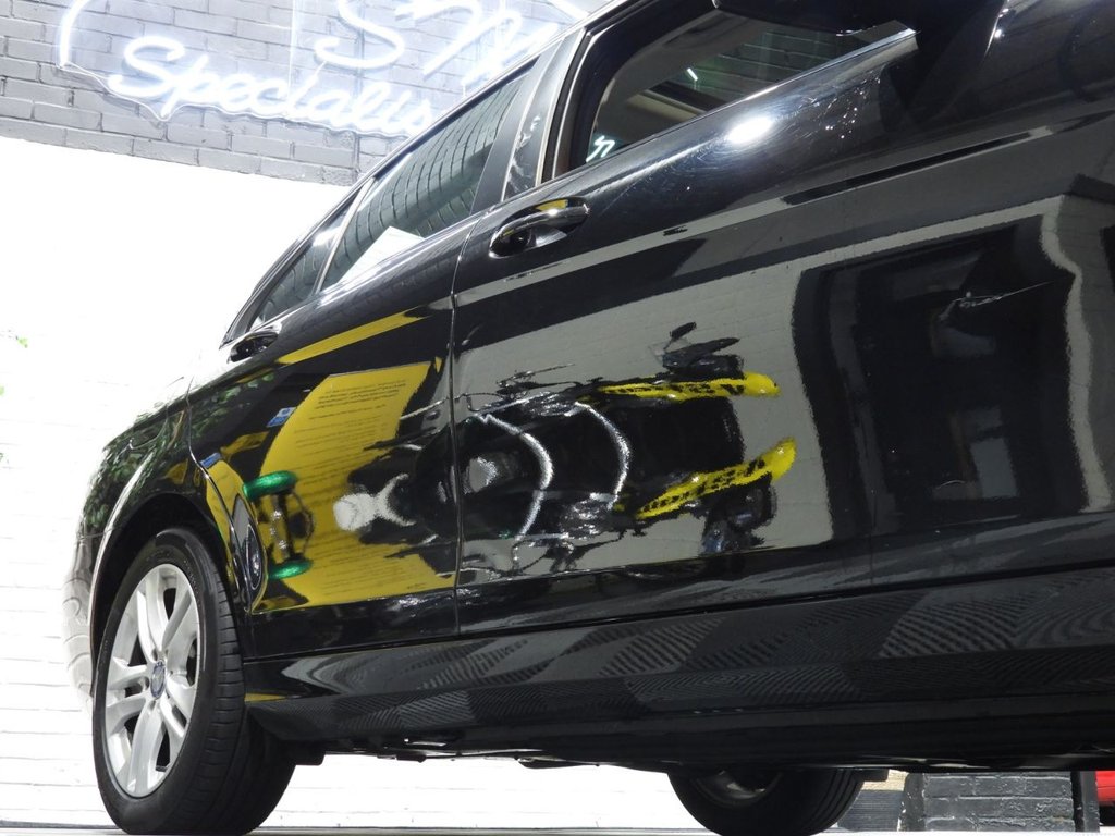 Used Mercedes-Benz C Class 2014 for sale - 76434417: Photo 12