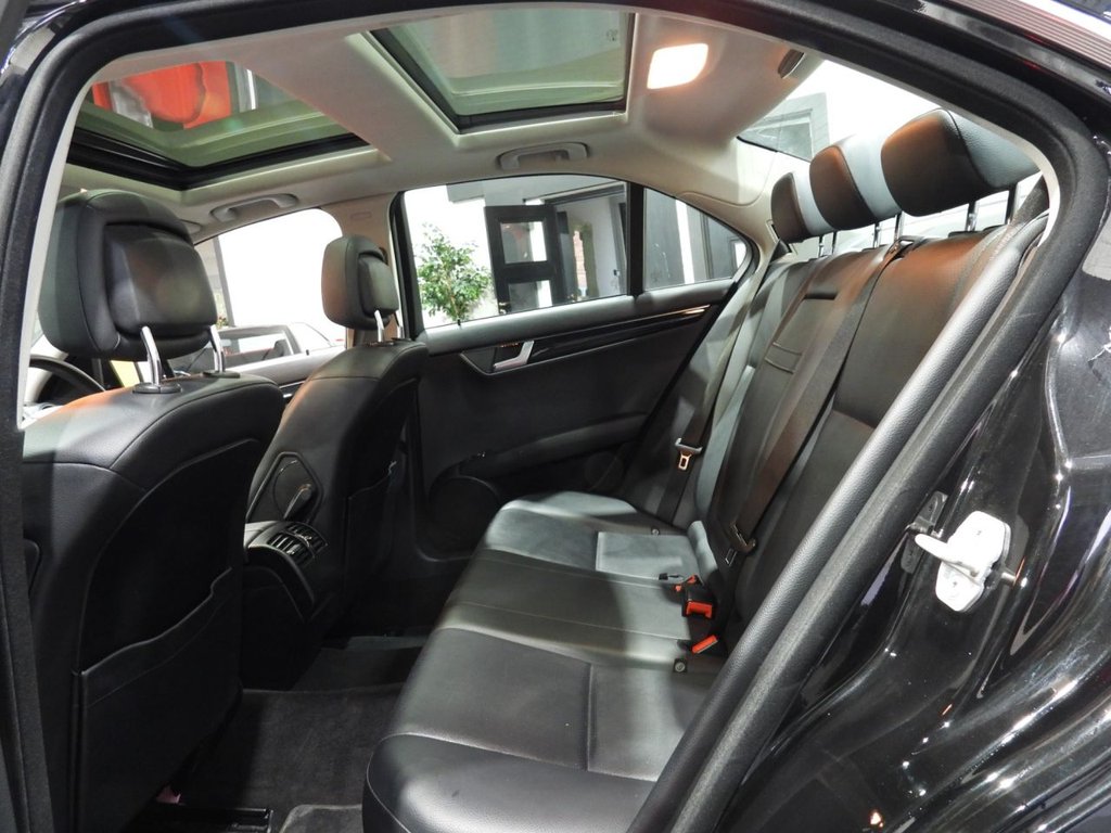 Used Mercedes-Benz C Class 2014 for sale - 76434417: Photo 21