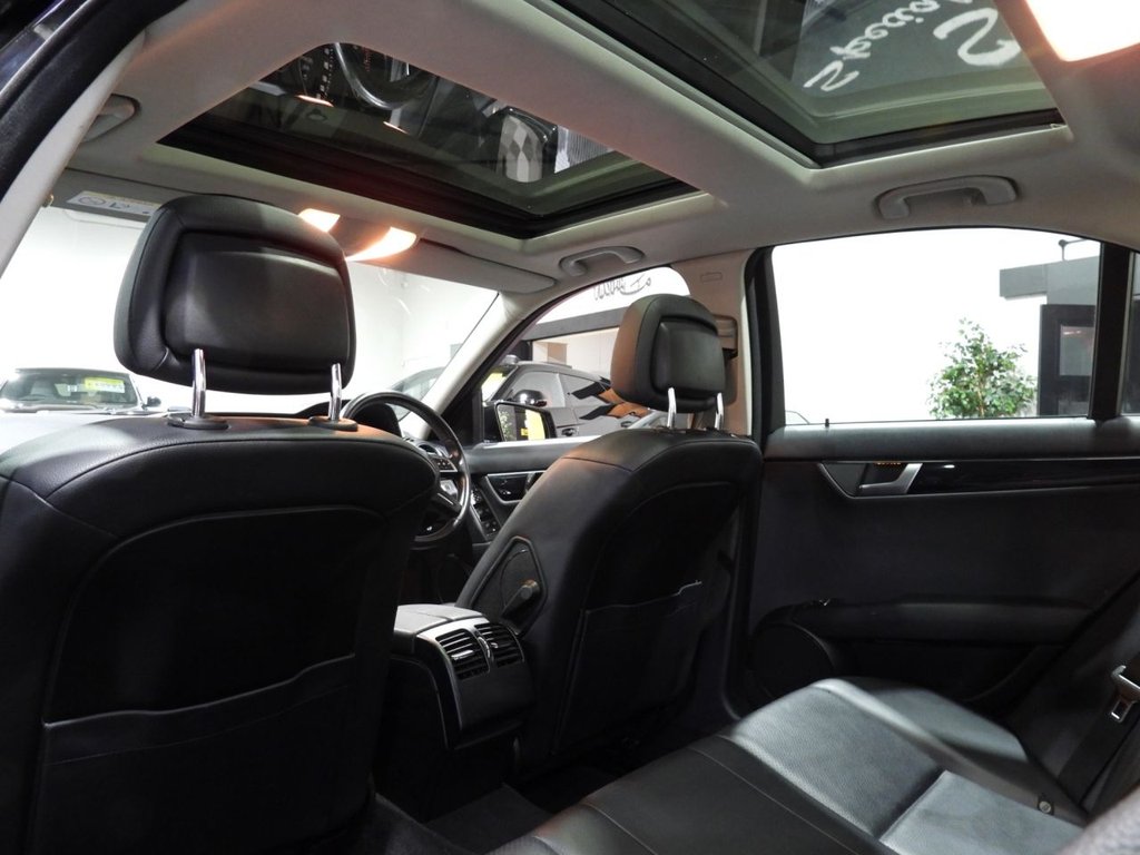 Used Mercedes-Benz C Class 2014 for sale - 76434417: Photo 22