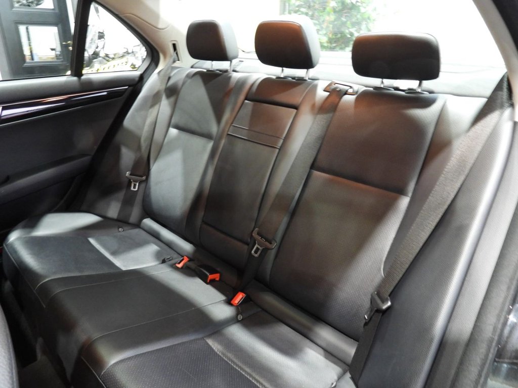 Used Mercedes-Benz C Class 2014 for sale - 76434417: Photo 23