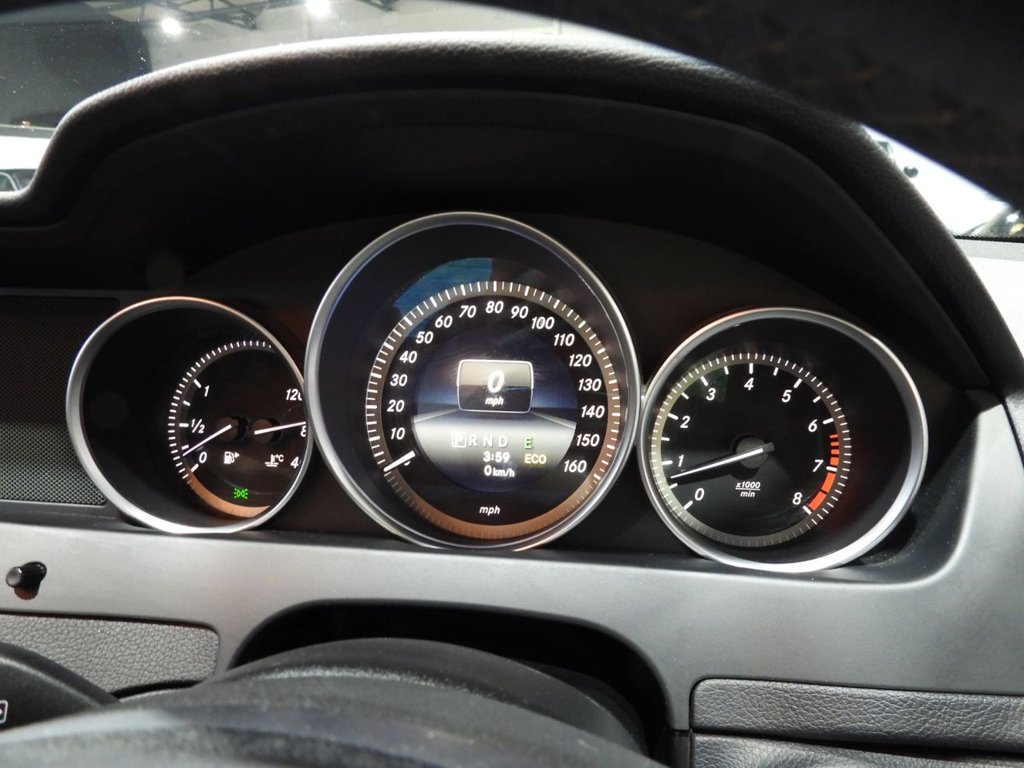 Used Mercedes-Benz C Class 2014 for sale - 76434417: Photo 29