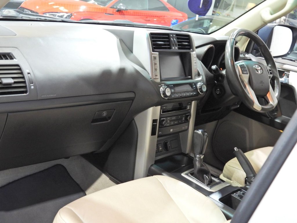 Used Toyota Land Cruiser 2010 for sale - 77672776: Photo 20