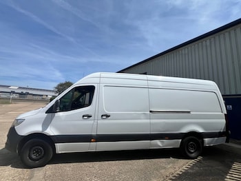 Used Mercedes-Benz Sprinter 2023 for sale - 78743010: Photo