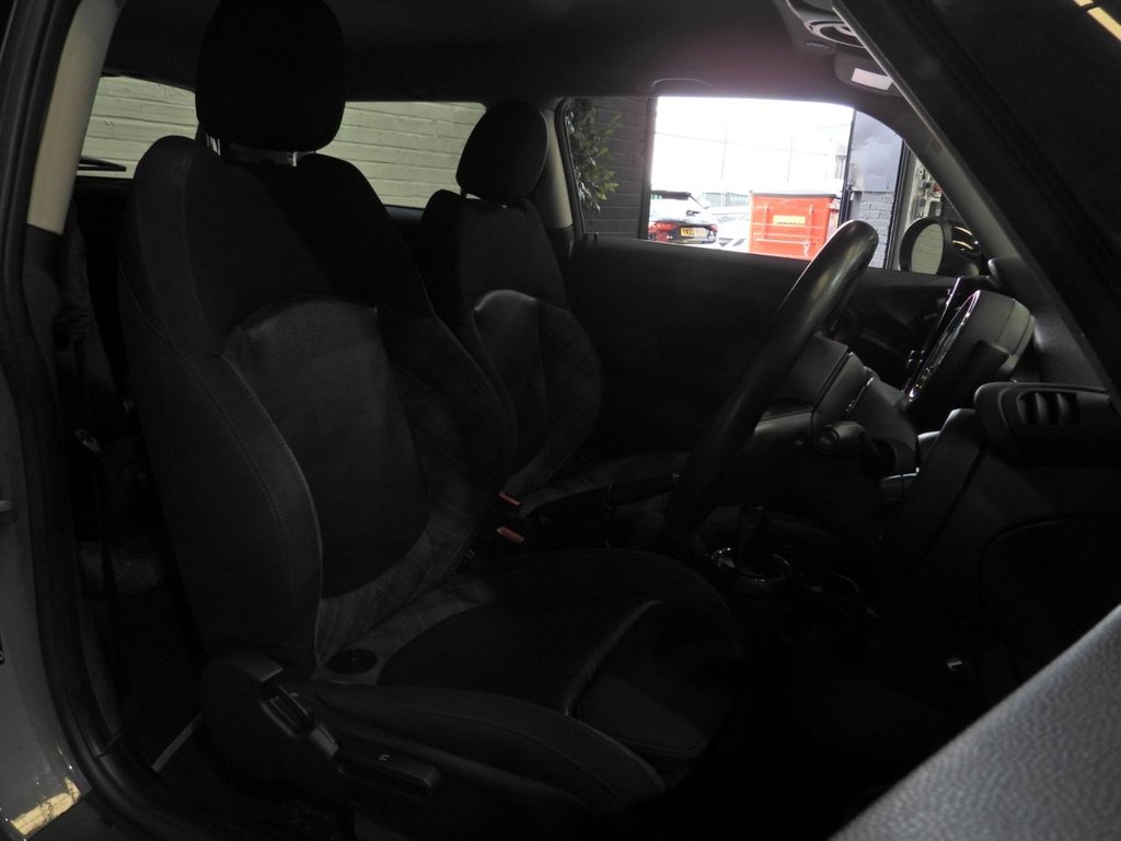 Used MINI Hatch 2017 for sale - 78110331: Photo 20