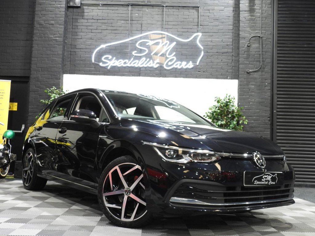 Used Volkswagen Golf 2020 for sale - 76539638: Photo 1