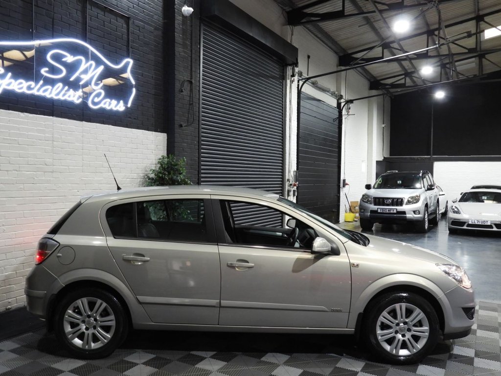 Used Vauxhall Astra 2009 for sale - 78063457: Photo 13