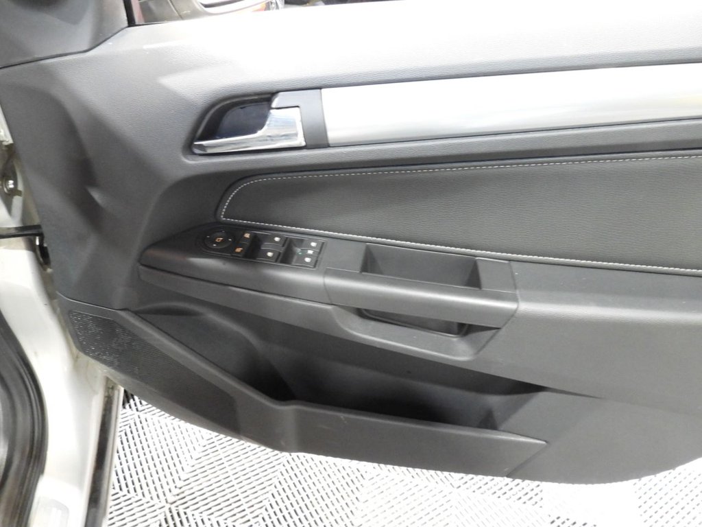 Used Vauxhall Astra 2009 for sale - 78063457: Photo 18