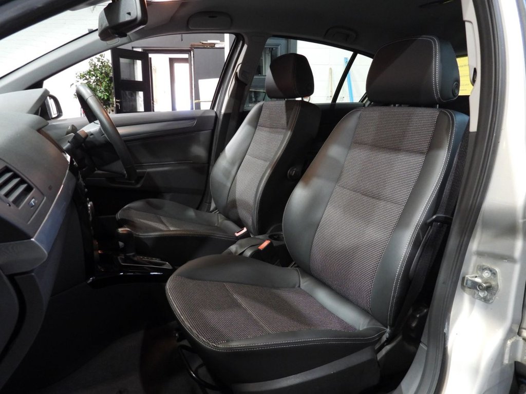 Used Vauxhall Astra 2009 for sale - 78063457: Photo 24