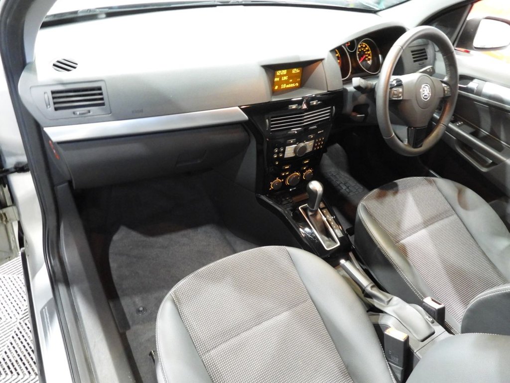 Used Vauxhall Astra 2009 for sale - 78063457: Photo 25