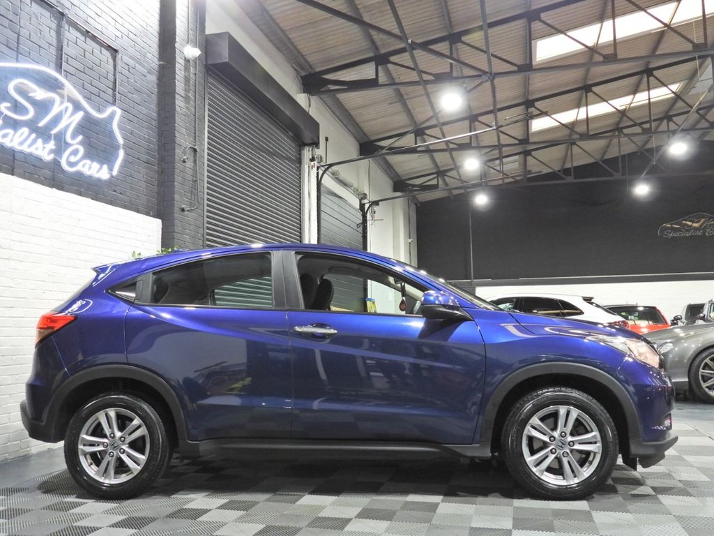 Used Honda HR-V 2017 for sale - 77636707: Photo 12