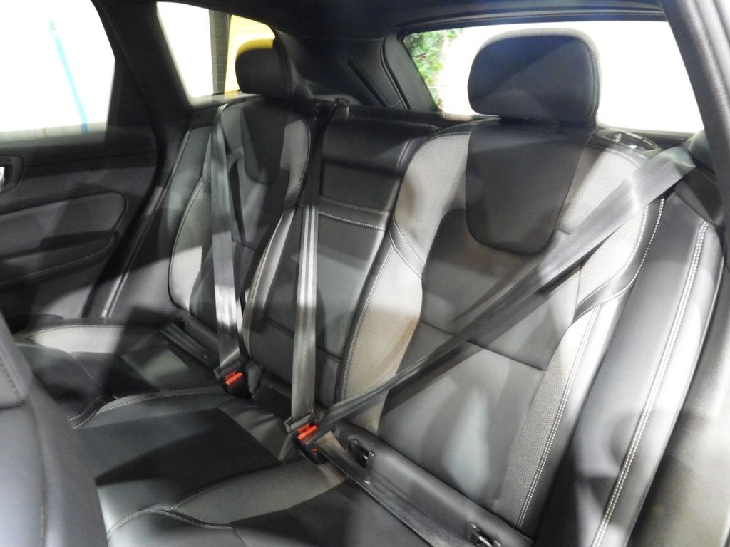 Used Volvo XC60 2021 for sale - 78124208: Photo 25