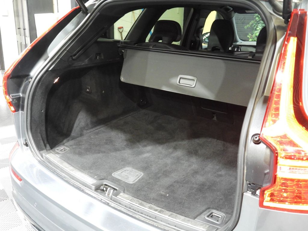 Used Volvo XC60 2021 for sale - 78124208: Photo 40