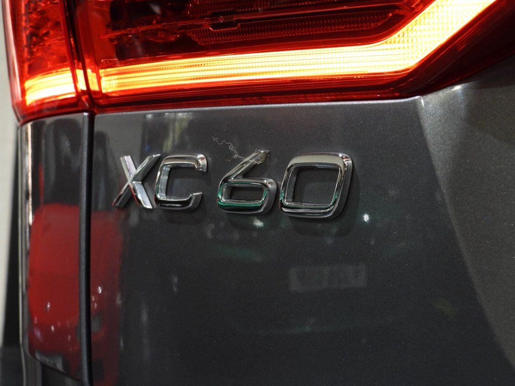 Used Volvo XC60 2021 for sale - 78124208: Photo 41