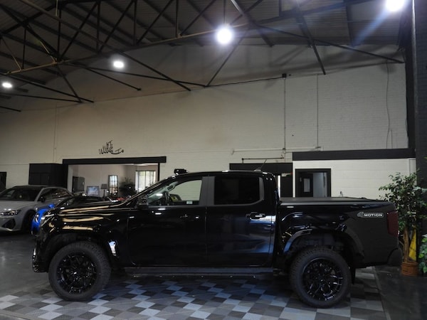 Used Volkswagen Amarok 2024 for sale - 75573678: Photo 16