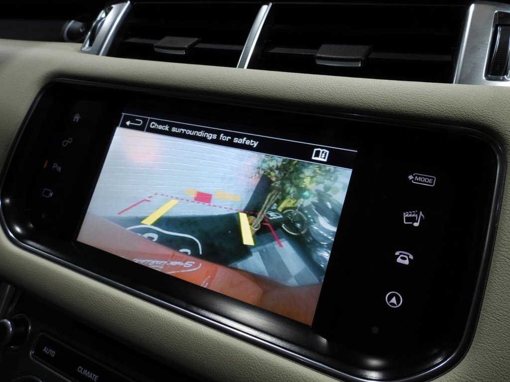 Used Land Rover Range Rover Sport 2015 for sale - 76454010: Photo 46