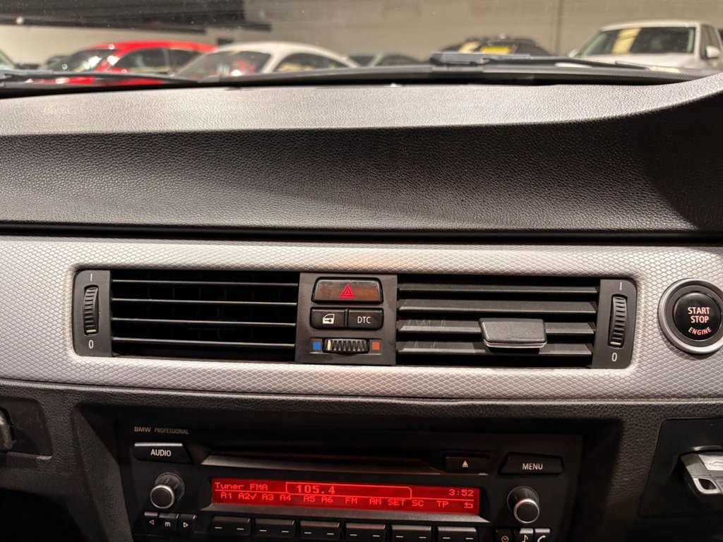 Used BMW 3 Series 2010 for sale - 78056611: Photo 17