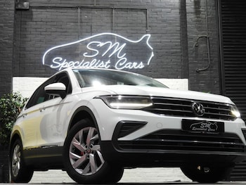 Volkswagen - Tiguan