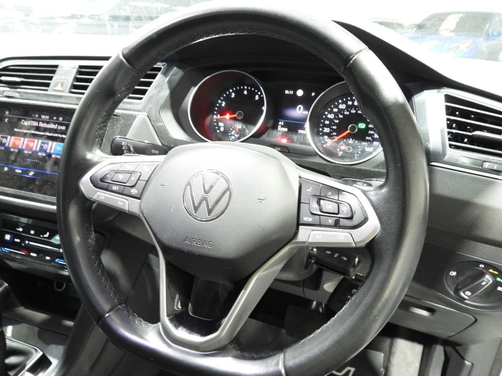 Used Volkswagen Tiguan 2022 for sale - 76797878: Photo 32