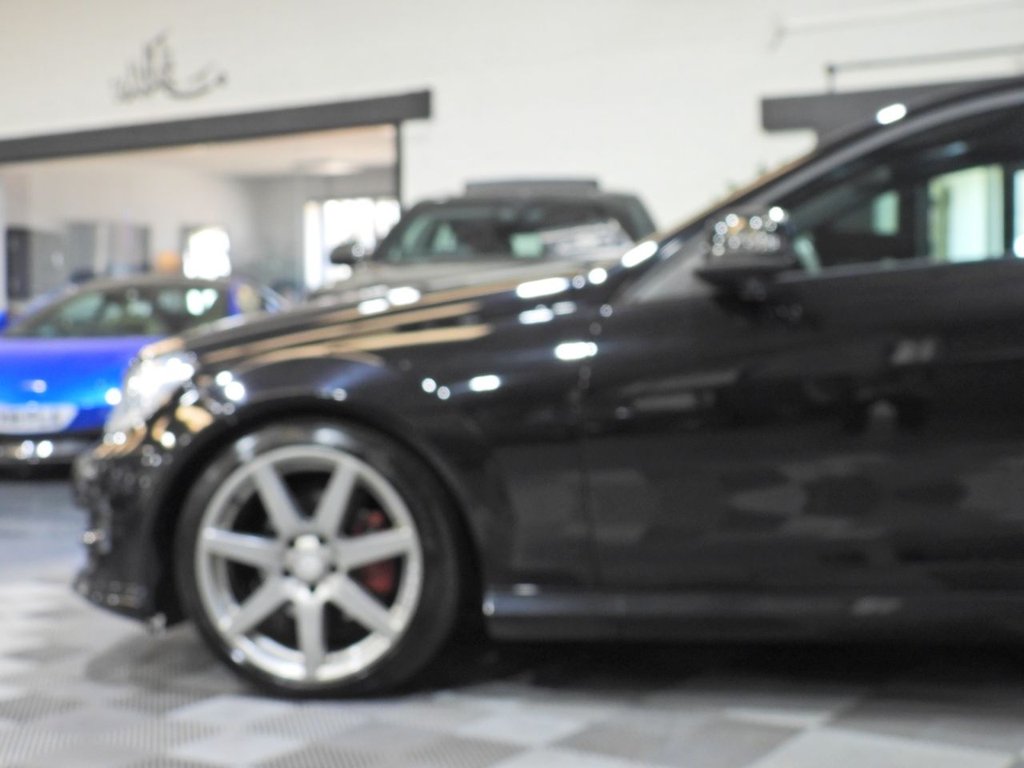 Used Mercedes-Benz C Class 2013 for sale - 77720409: Photo 12