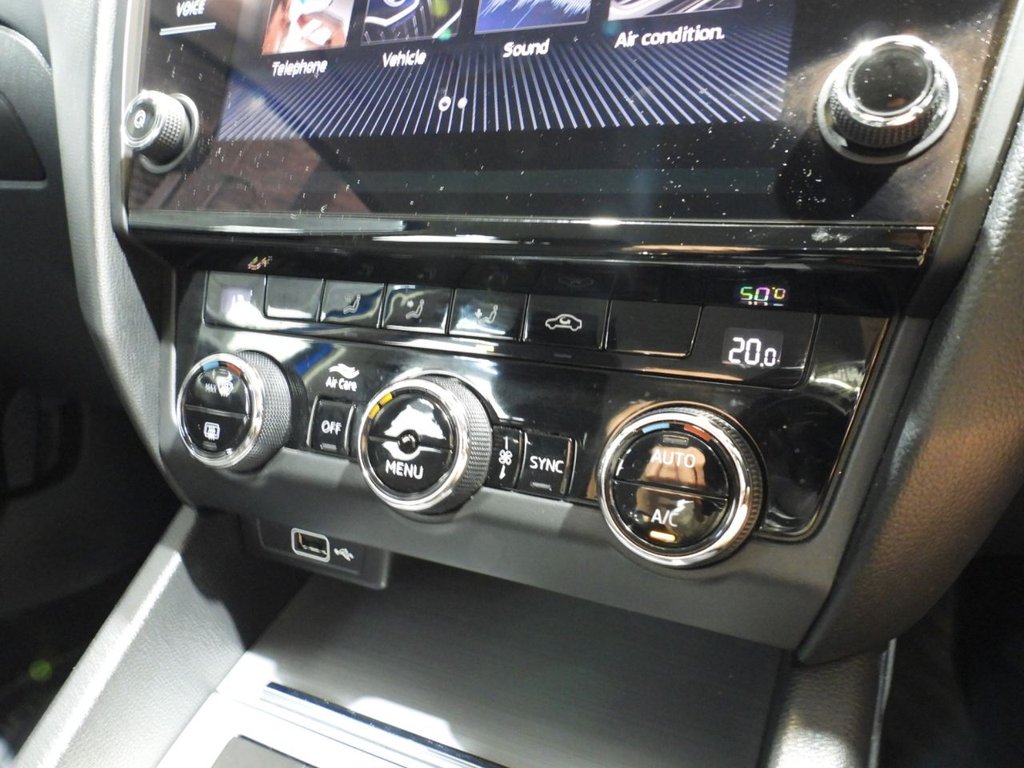 Vehicle 33